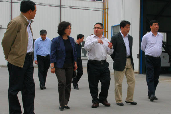 商務部機電和科技產(chǎn)業(yè)司副司長劉少軍來中德機床調研